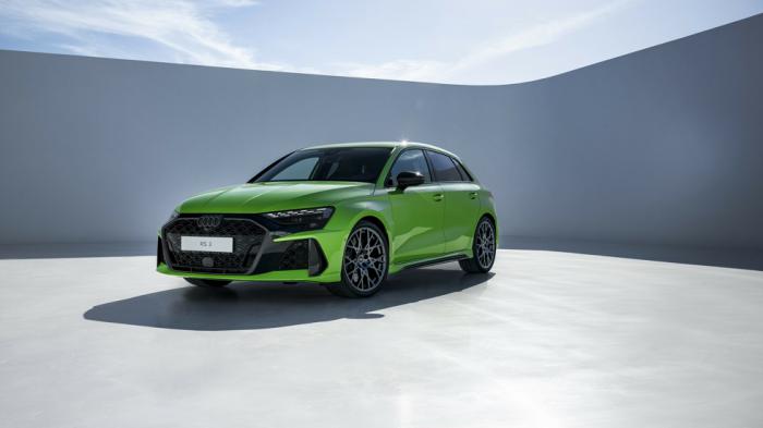 Νέες τιμές για το ανανεωμένο Audi RS3 στην Ελλάδα Νέες τιμές για το ανανεωμένο Audi RS3 στην Ελλάδα